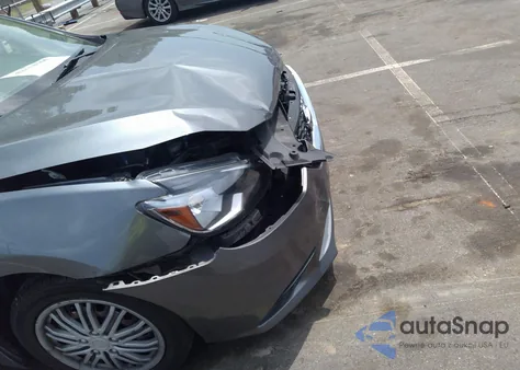 2019 Nissan Sentra S из США, поврежденный, VIN 3N1AB7AP2KY266957